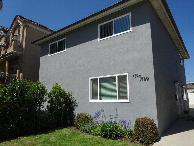 Building Photo - 1748 S Westgate Ave Rental