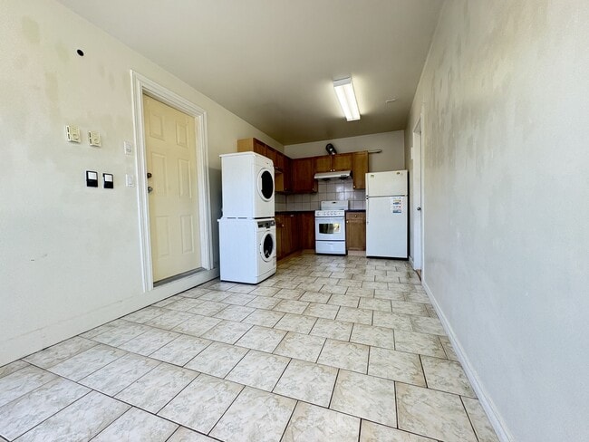 Building Photo - 6789 Gilley Ave