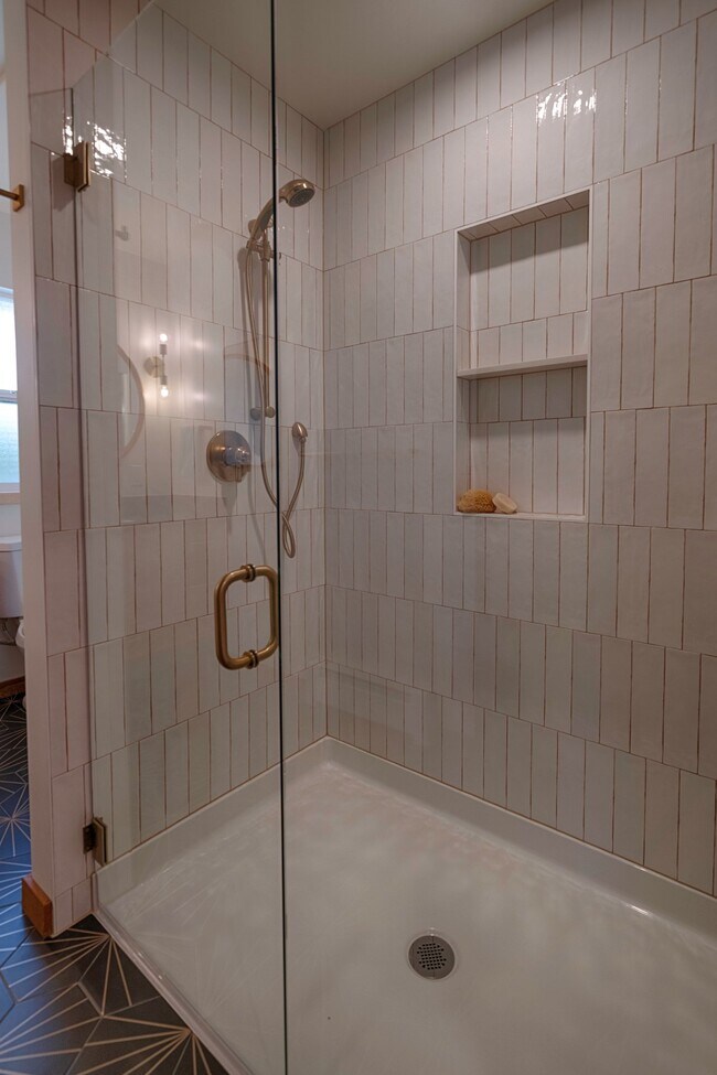 Photo - 540 N 83rd St Unit A