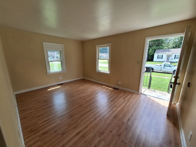 Photo - 3007 Penway Ave