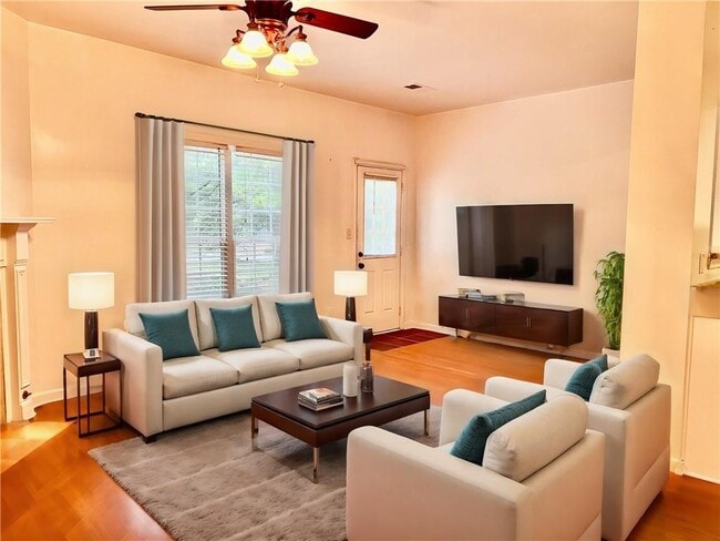 Photo - 1212 Primrose View Cir NW