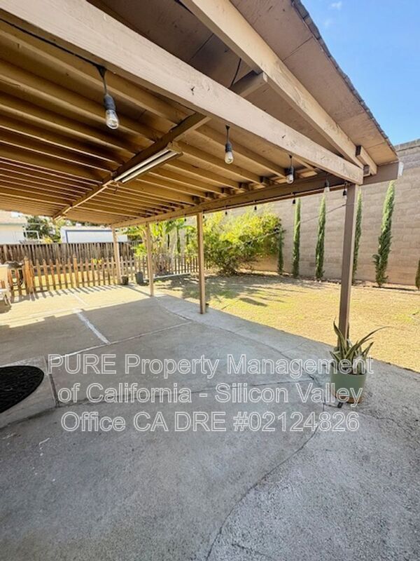 Photo - 2883 Vía Encinitas