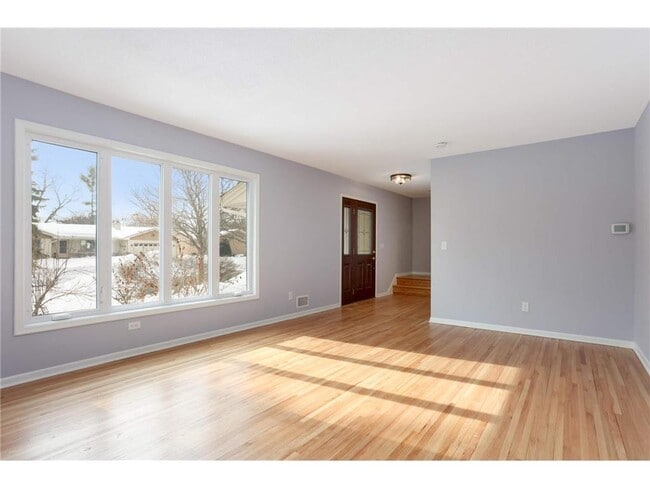 Photo - 8324 29th Ave N