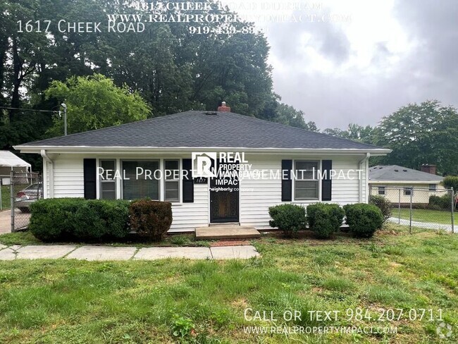 Building Photo - Charming Vintage 2 bedroom 1 Bath Bungalow... Rental