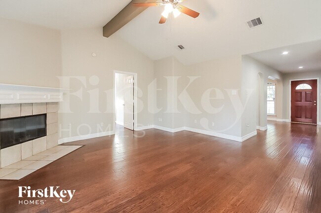 Photo - 17110 Yeoman Way