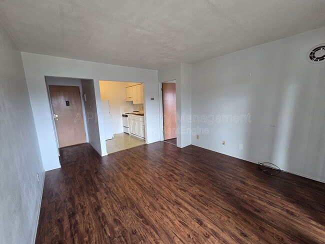 Photo - 2727 Hampton Ave Unit 207