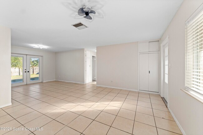 Photo - 420 S Tropical Trail