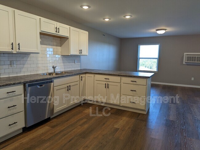 Photo - 1873 10th Ave E Unit Apt. 101