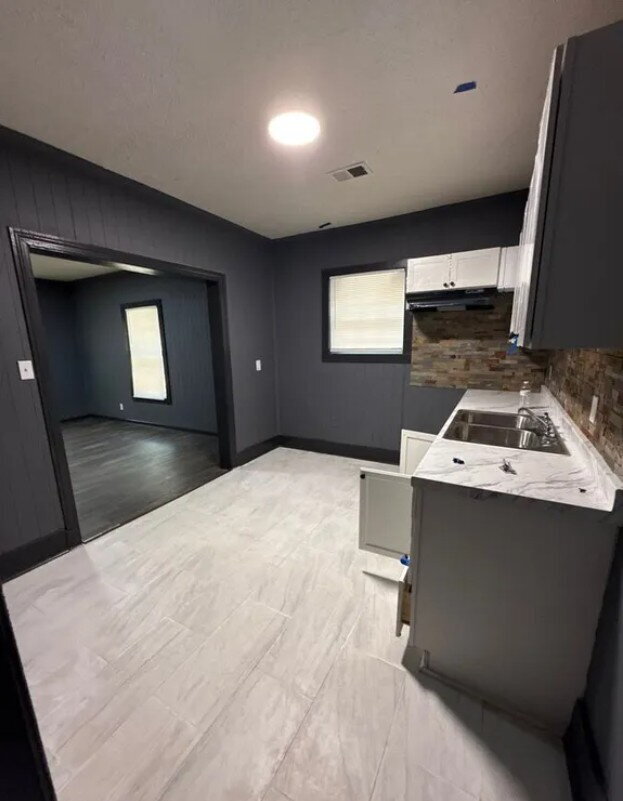 Photo - Fully Renovated 3BR in Sherwood Forest – Section 8 Welcome