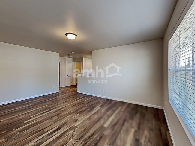 Photo - 14127 67th Ave E