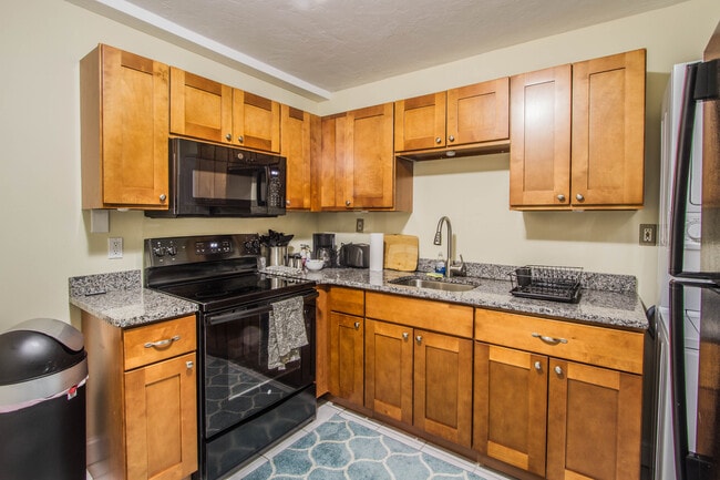 8 Seward Street Unit B