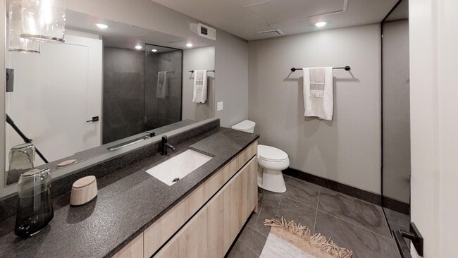 Photo - 731 N Sangamon St Unit 101