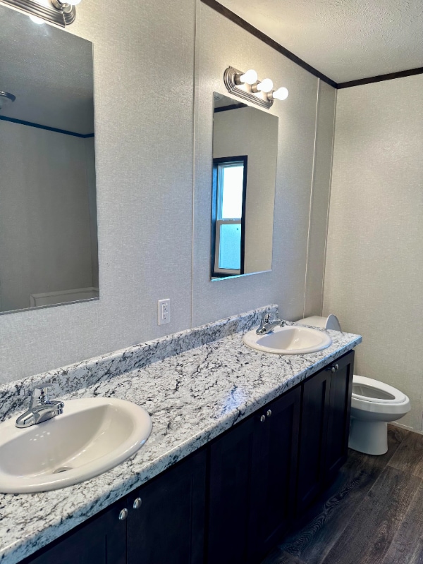 Photo - 3200 S Highland Park Dr