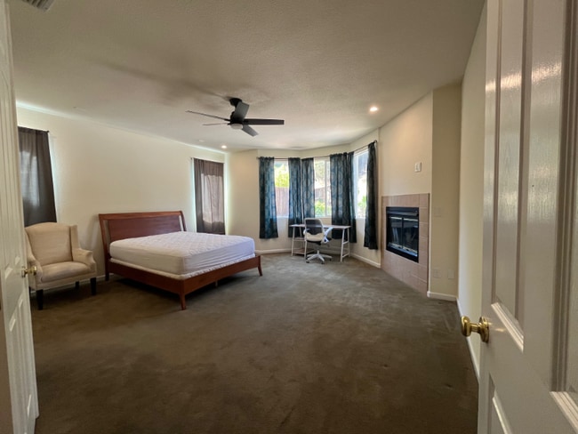 Building Photo - 3776 Pintail Dr Rental