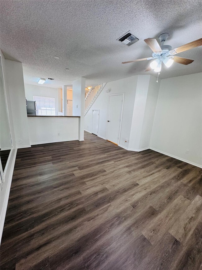 Photo - 12113 SW 2nd St