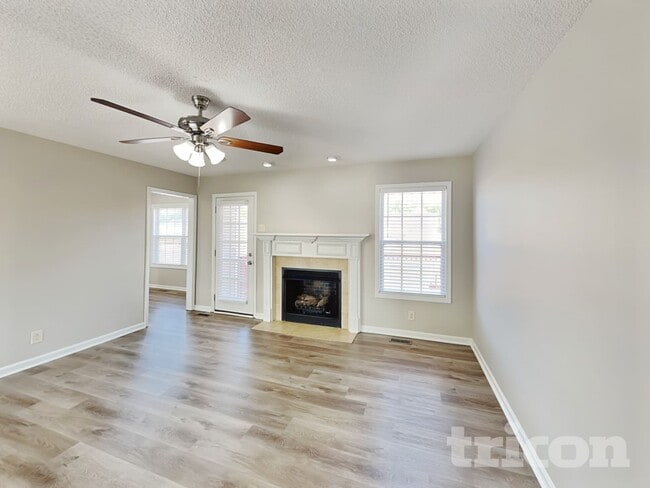 Photo - 3411 Bradfield Dr
