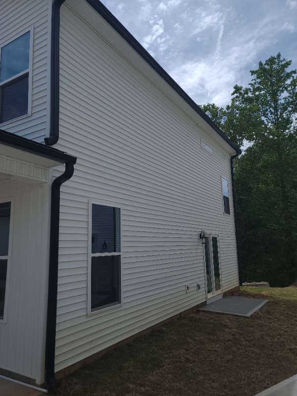 Photo - 105 Solis Ct