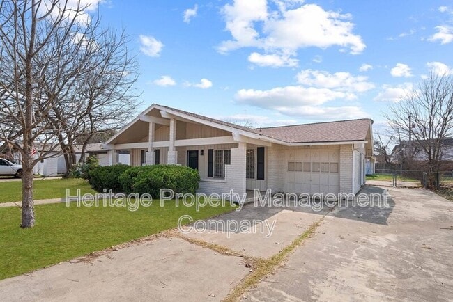 Photo - 4402 Seabreeze Dr