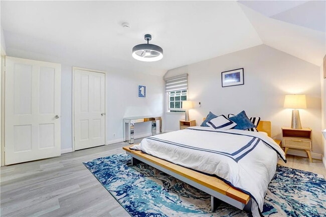 Photo - 12060 Laurel Terrace Dr