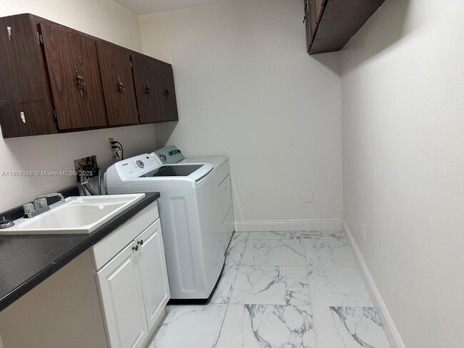 Photo - 9480 SW 99th St