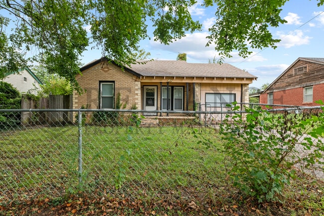 Building Photo - 1523 Matlock Dr Rental