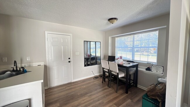 Photo - 78 Grassmire Dr