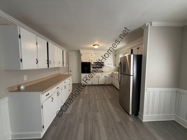 Photo - 2116 Tarlton Dr