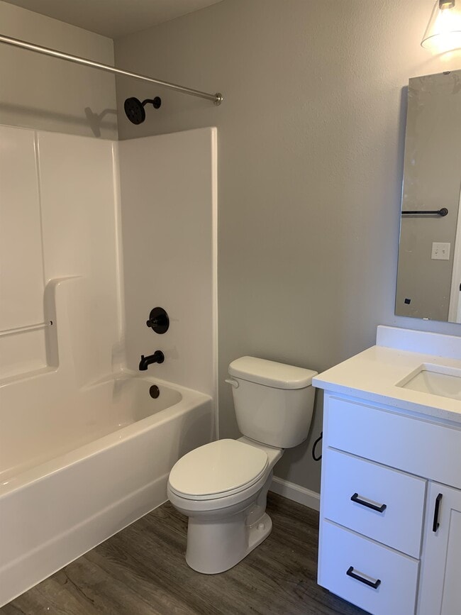 Photo - 3693 56th St S