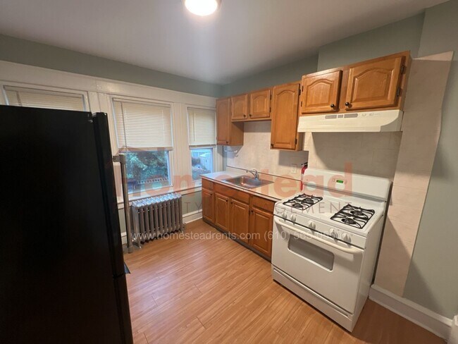 Photo - 30 N Sycamore Ave Unit 2F