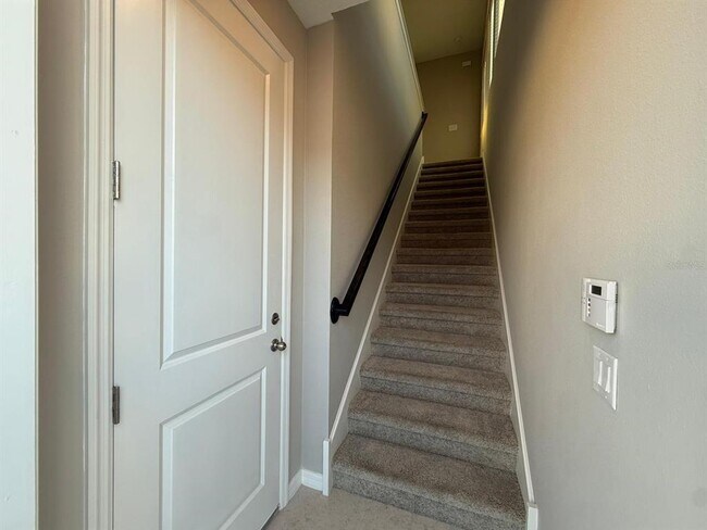 Photo - 3124 VOYAGER Ave