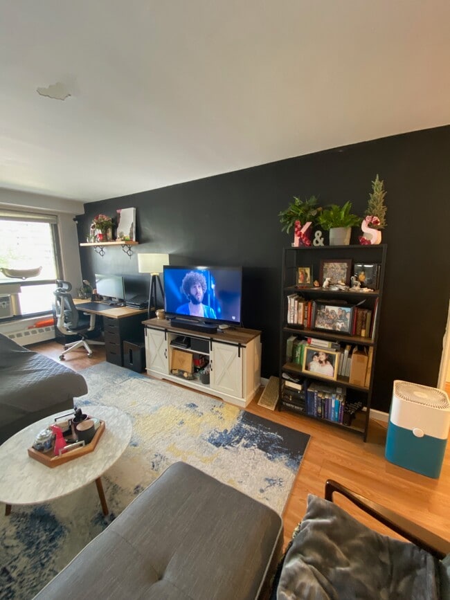 Photo - 6125 98th St Unidad 1L