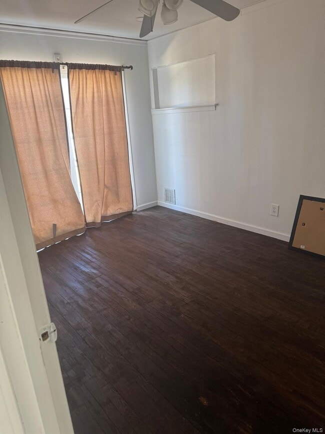 Photo - 383 Locust St