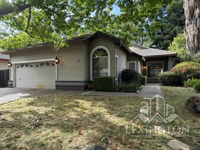 Spacious, single-story, 3bd-2ba Home located in Folsom's desirable Natoma Station community!