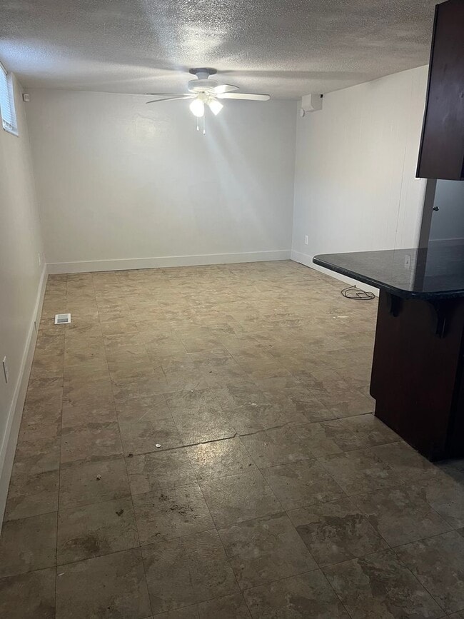 Photo - Wilkinson Riverside Unit 663