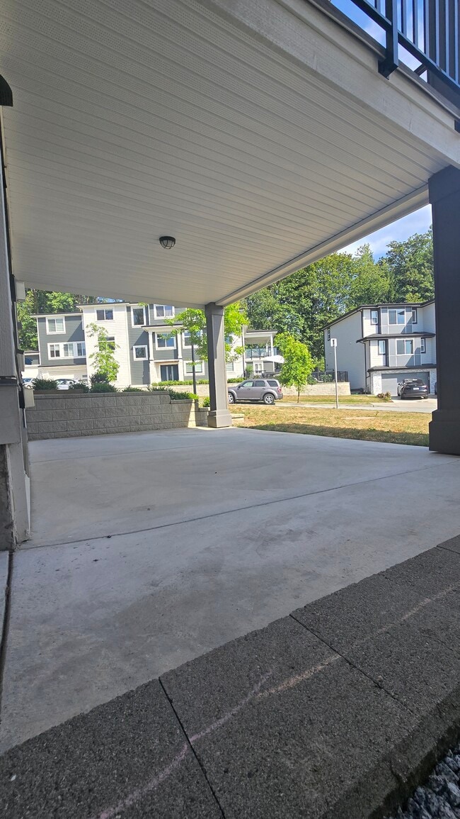 13633 Blaney Rd