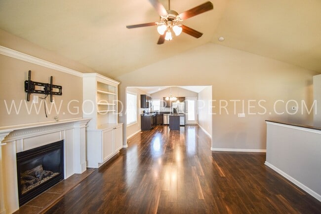 Photo - 4 Bedroom Detached Townhome in Waukee with Finished Basement