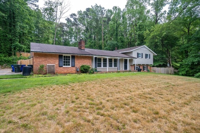 Photo - 4222 Arbutus Dr