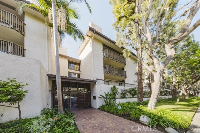 Photo - 8601 Falmouth Ave Unit 412