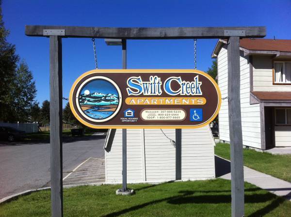 Señal de entrada a Swift Creek - 158 Adams St Unidad #10