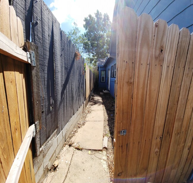 3526 Mt Vernon Ave Rental House Rental in Fort Worth, TX