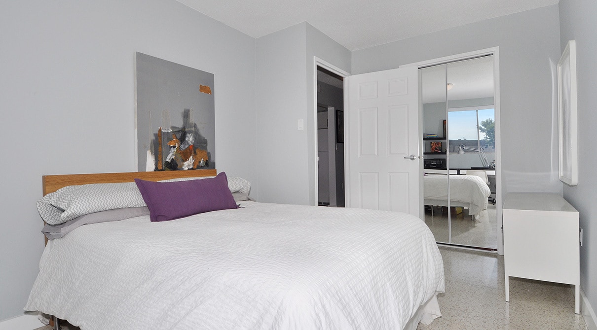 Photo - Crystal Arms Unit 00105