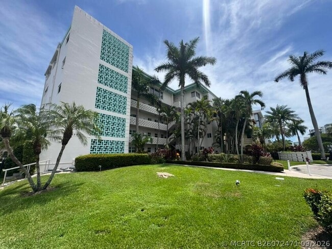 Photo - 180 Isle of Venice Dr Unit 433