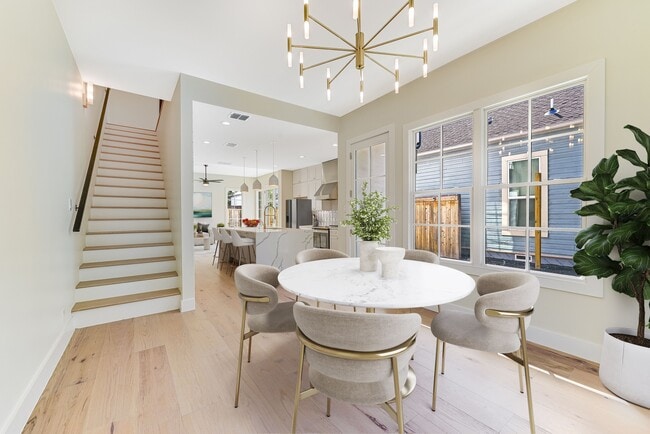 Photo - 310 Lavaca St