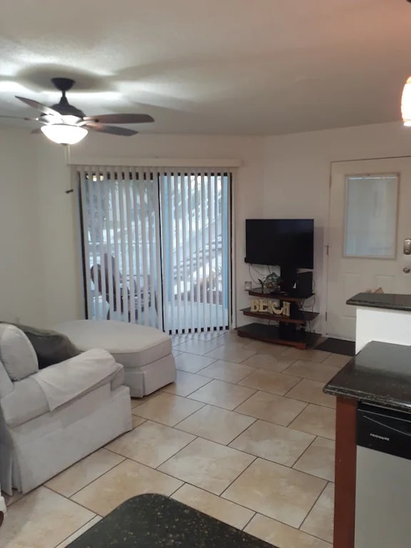 Photo - 2200 Hill St Unit 121