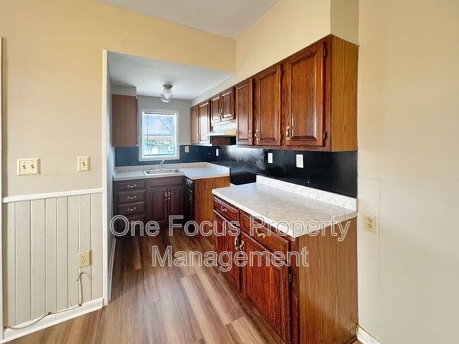 Photo - 1020 Baldwin St