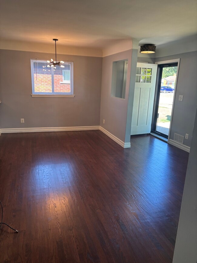 Photo - 29195 Spoon Ave