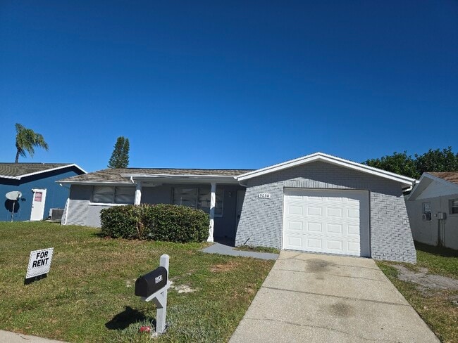 Building Photo - 9030 Ledgestone Ln