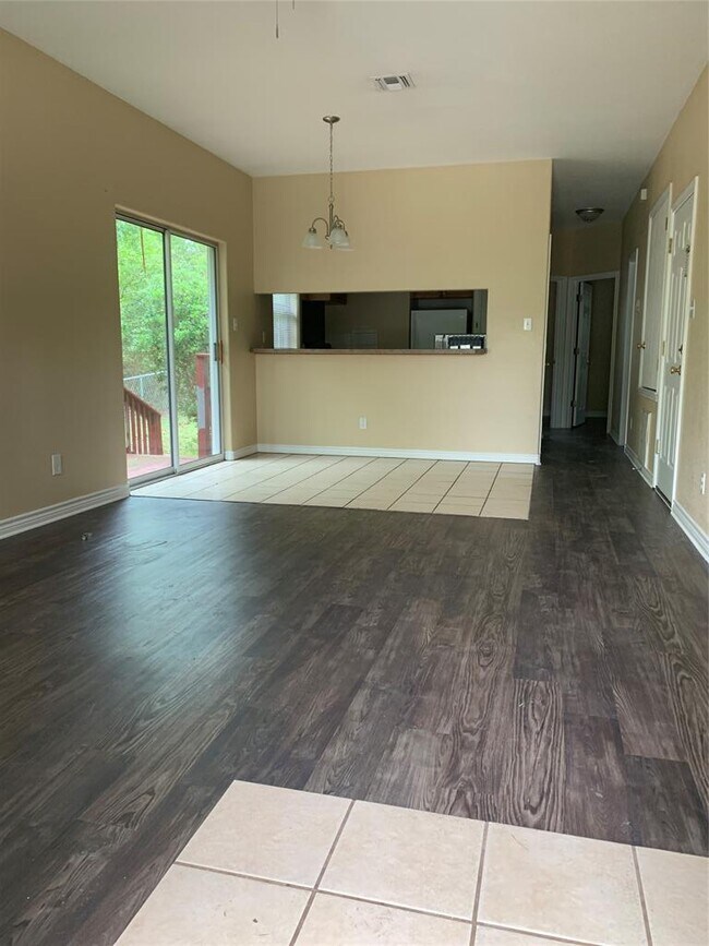 Photo - 137 N Kanaio Dr