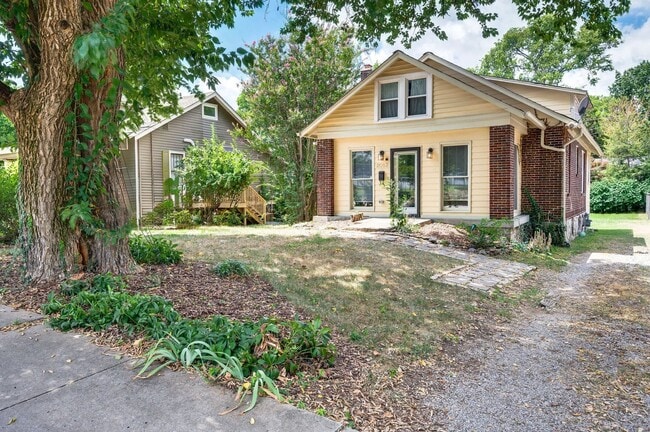 Building Photo - Walk to Vandy & Hillsboro Village – 24th A... Rental