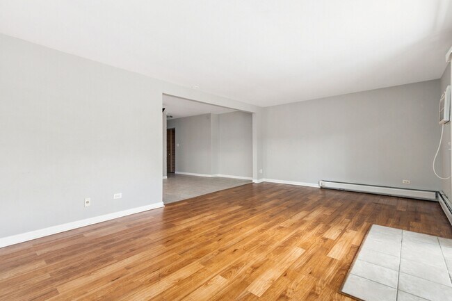 148 E Bailey Rd